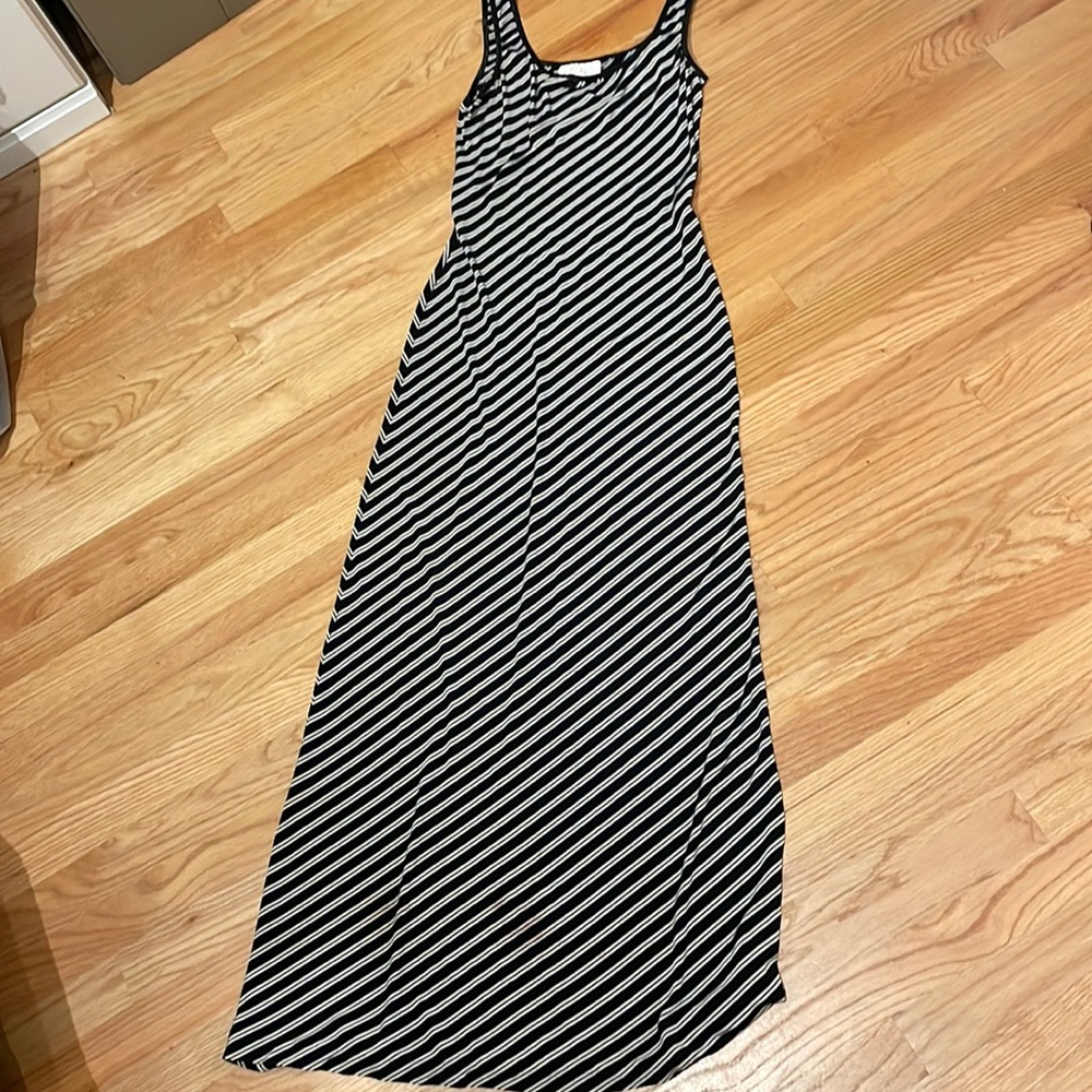 Long fitted dress